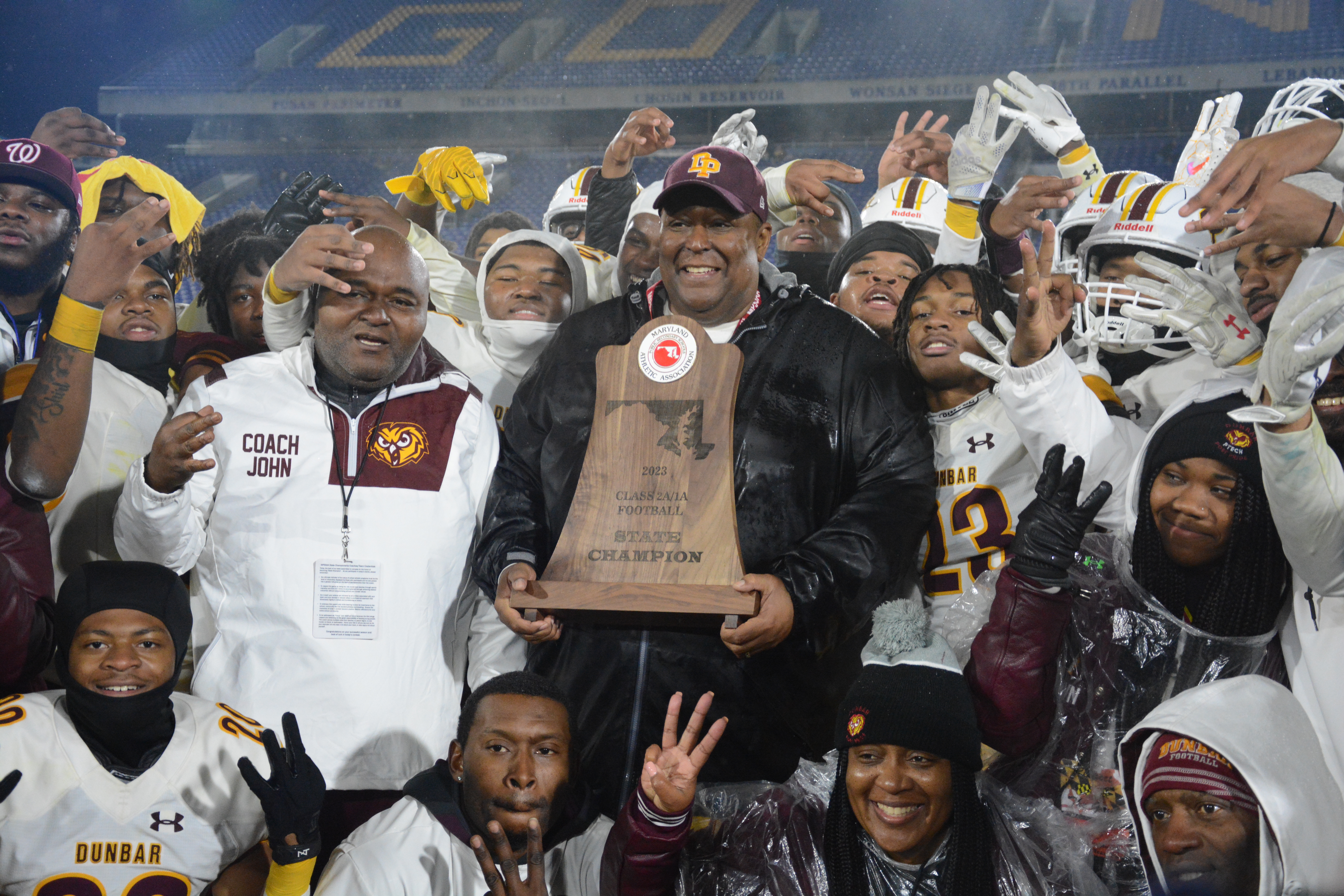 Dunbar captures state-record 13th state title with 8-0 win over Calvert